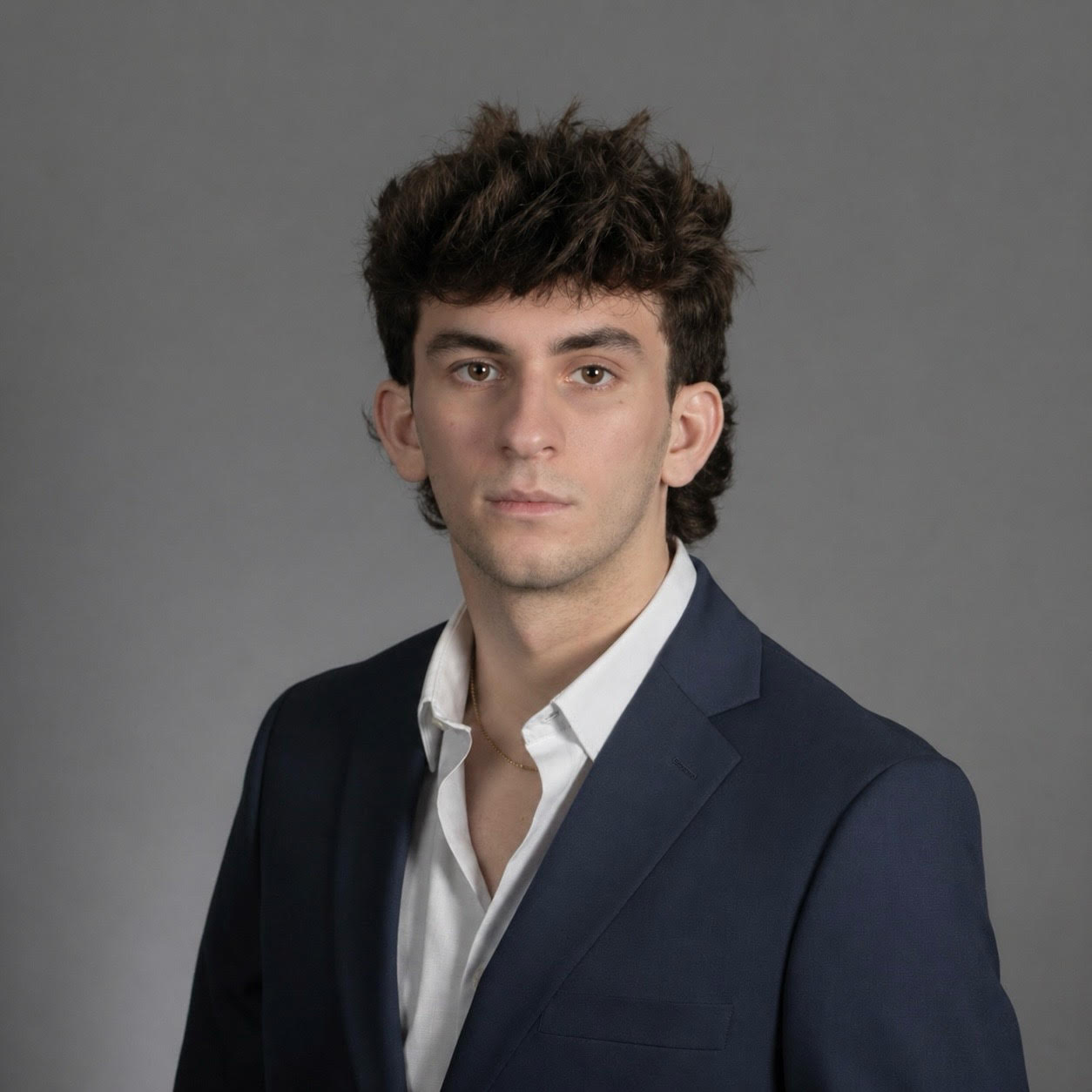 Dominic Kolocouris — Co-CEO & Chief Sales Operator at D&V Ent.